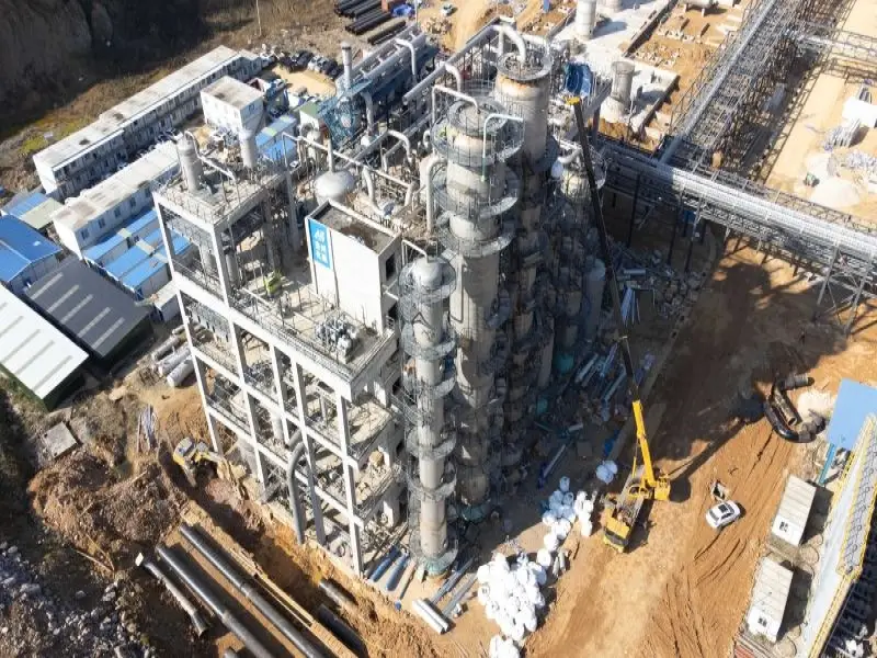 Comment est fabriqué le peroxyde d'hydrogène ?